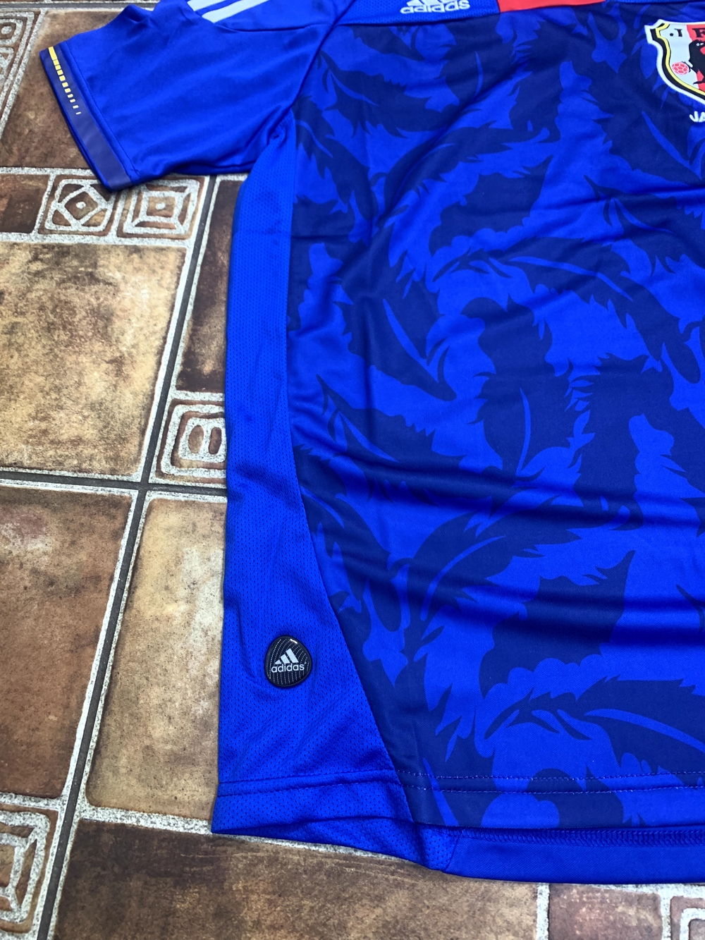 adidas Japan 2010 Retro Jersey Size M - Picture 4 of 6